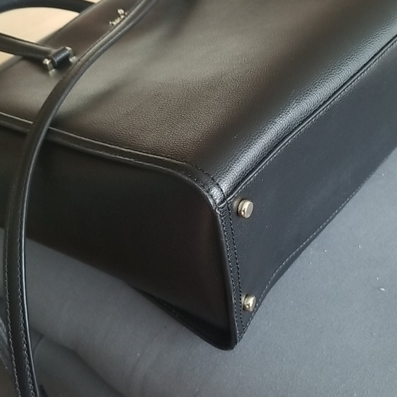 Kate Spade - Picture 3 of 4